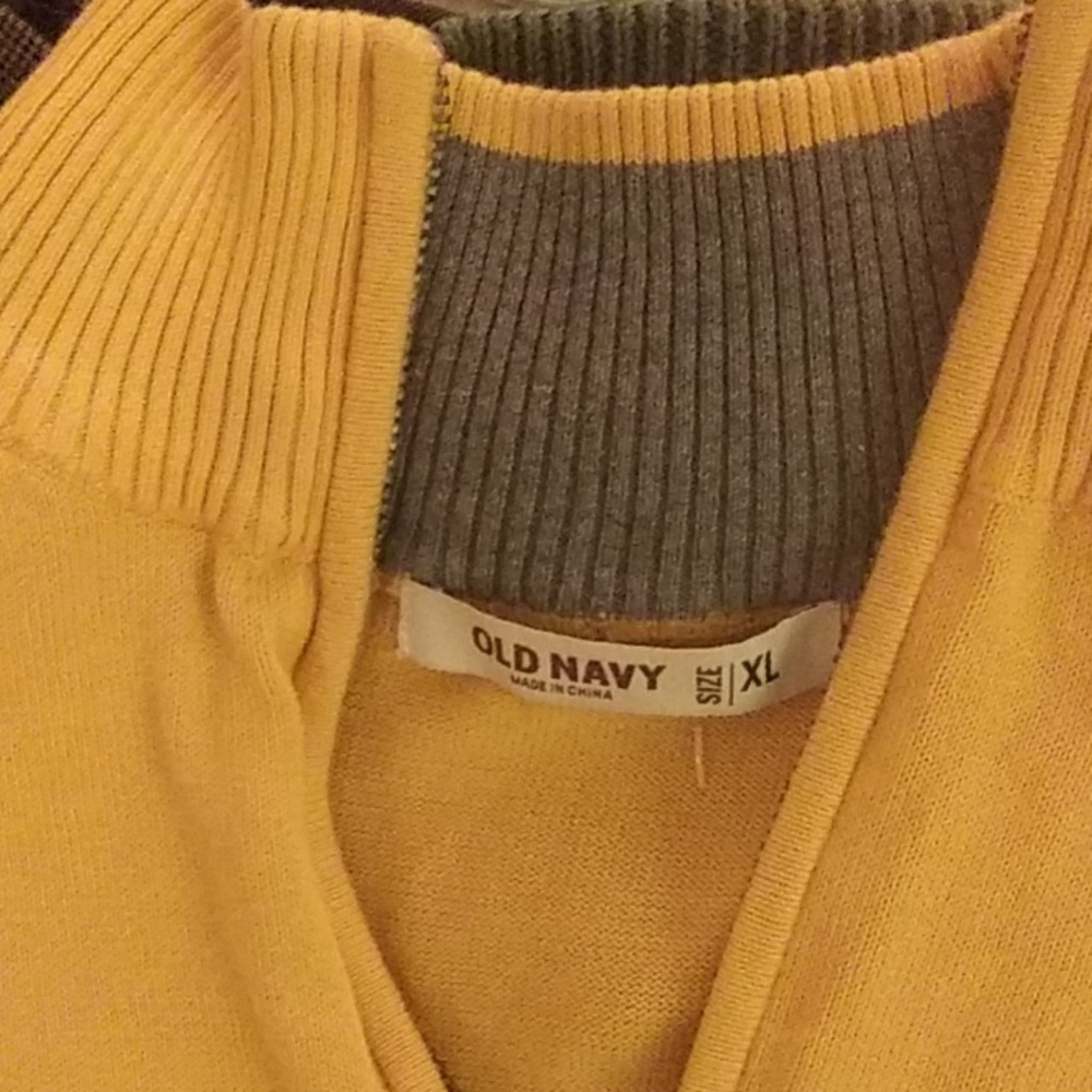 Mens pull over